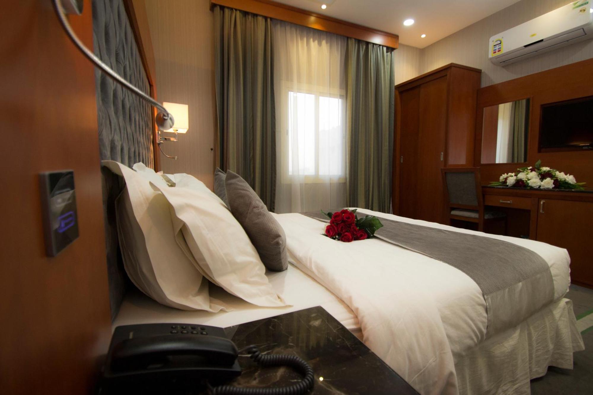 Shaty Alhayat Hotel Suites Jeddah Bagian luar foto