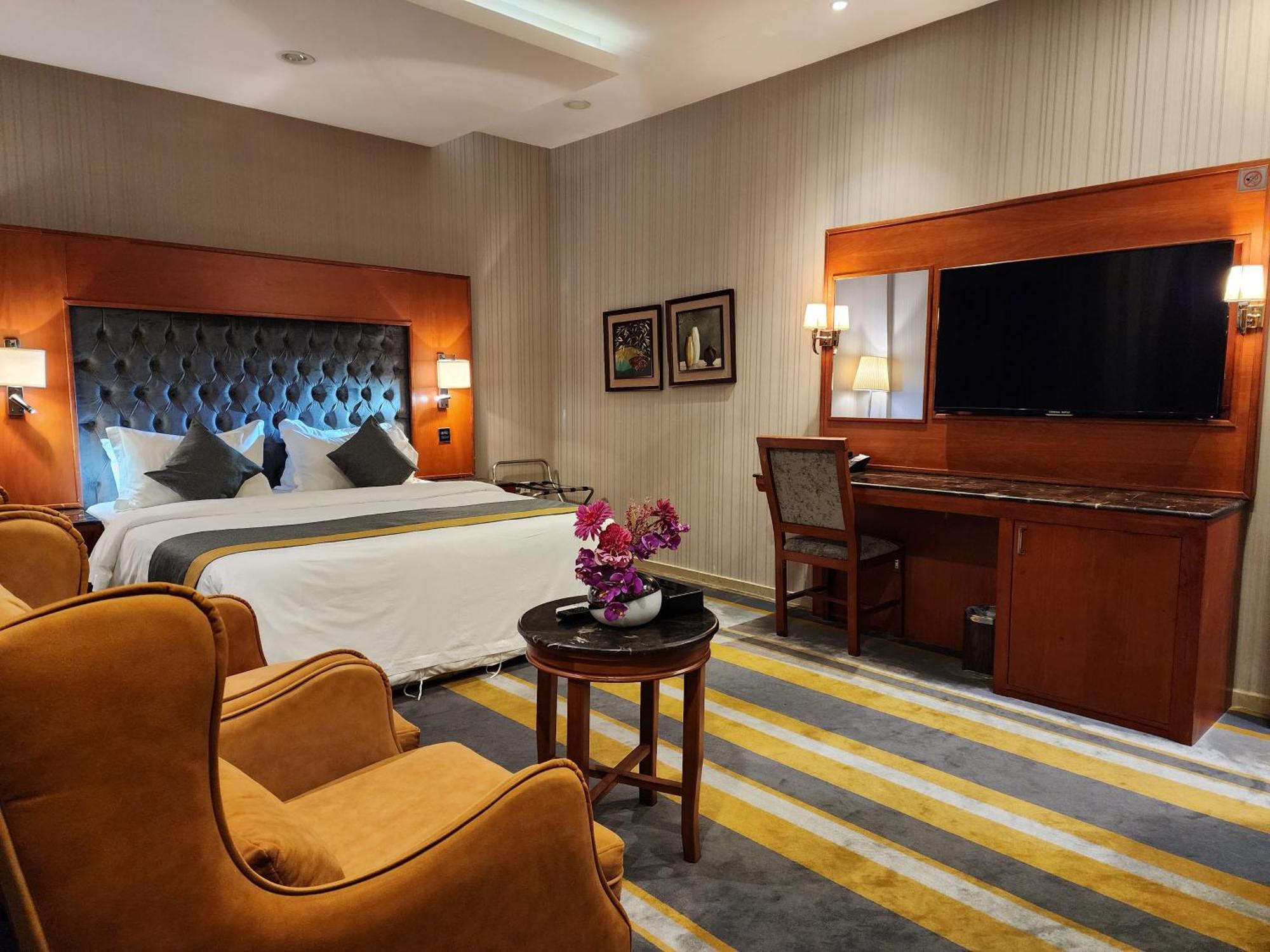 Shaty Alhayat Hotel Suites Jeddah Bagian luar foto